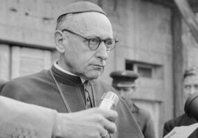 Detail van de cover van 'Memoirs' waarop kardinaal József Mindszenty prijkt. (foto: Ignatius Press)