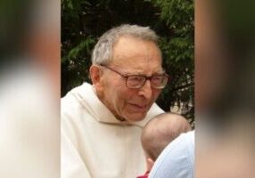 Pater Marie-Dominique Philippe. Pater Pere Philippe