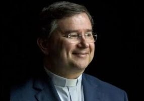 Bisschop Américo Aguiar (foto: Patriarchaat van Lissabon)